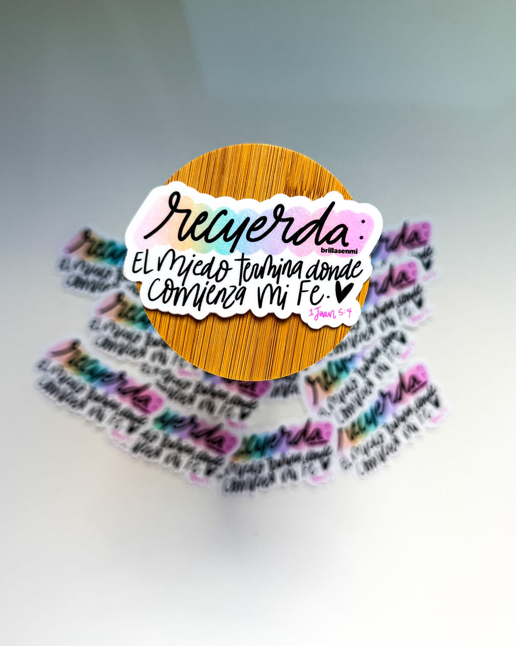 STICKER: Recordatorio Colorido 1 Juan 5:4