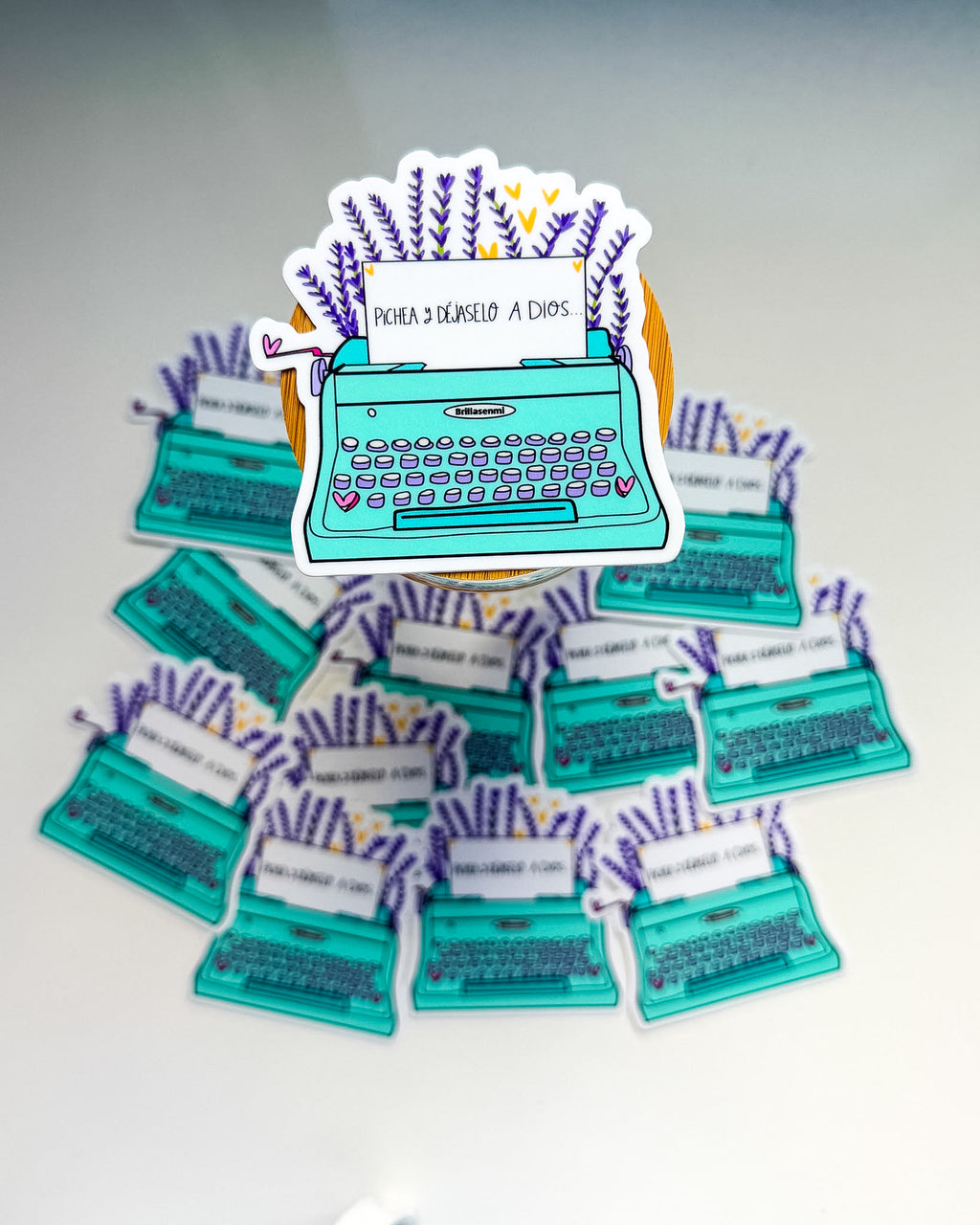 STICKER: Pichea